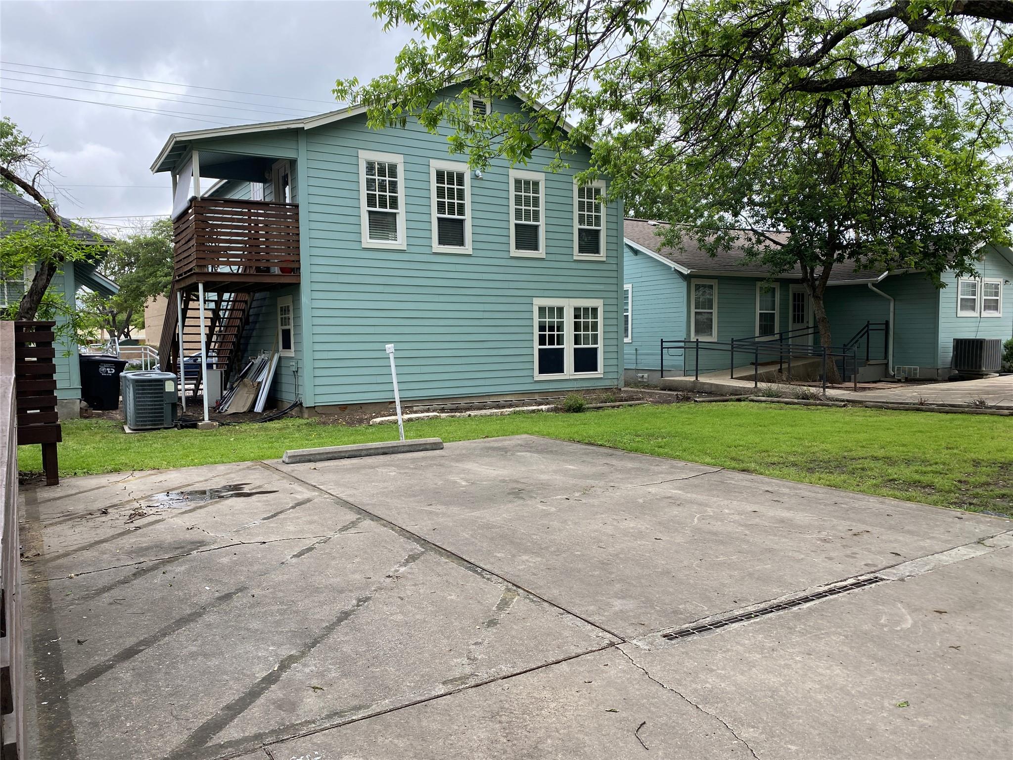 1005 S Rock Street Georgetown TX 78626