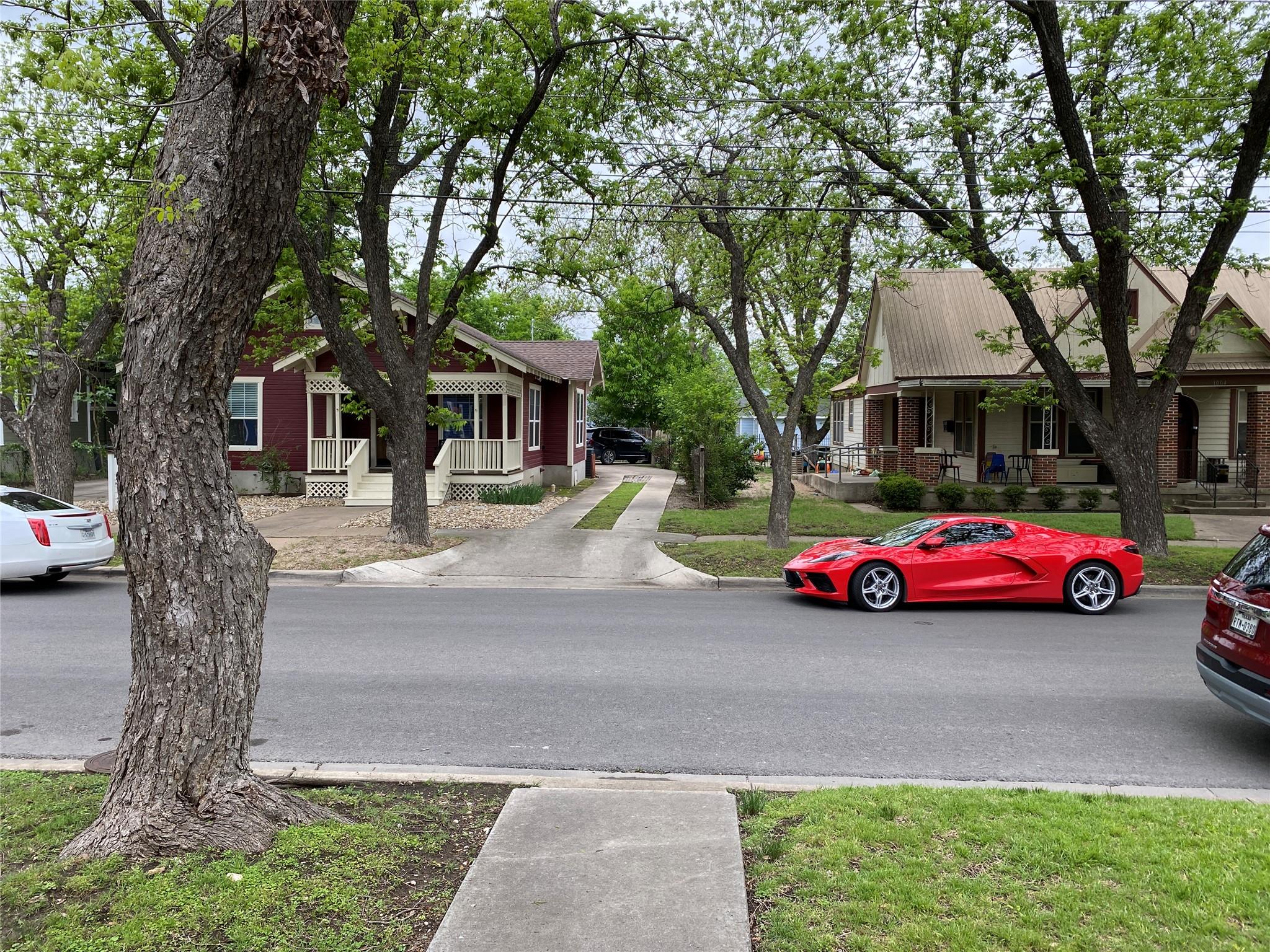 1005 S Rock Street Georgetown TX 78626