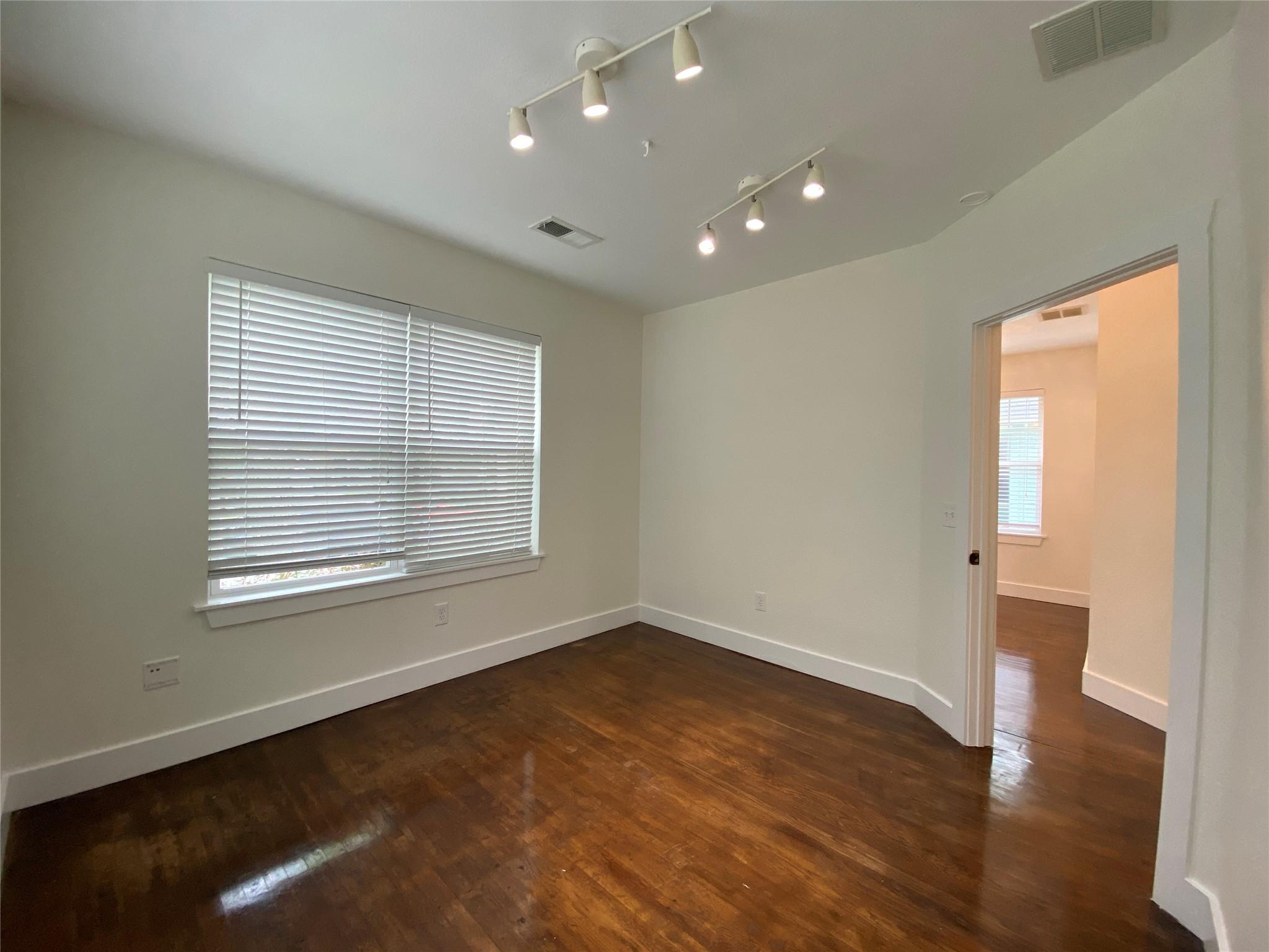 1005 S Rock Street Georgetown TX 78626