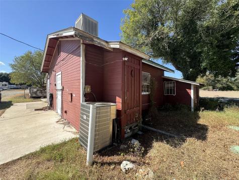 3277 W Highway 21 Highway Lincoln TX 78948