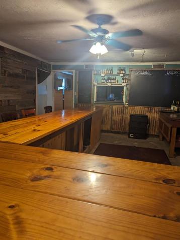 3277 W Highway 21 Highway Lincoln TX 78948