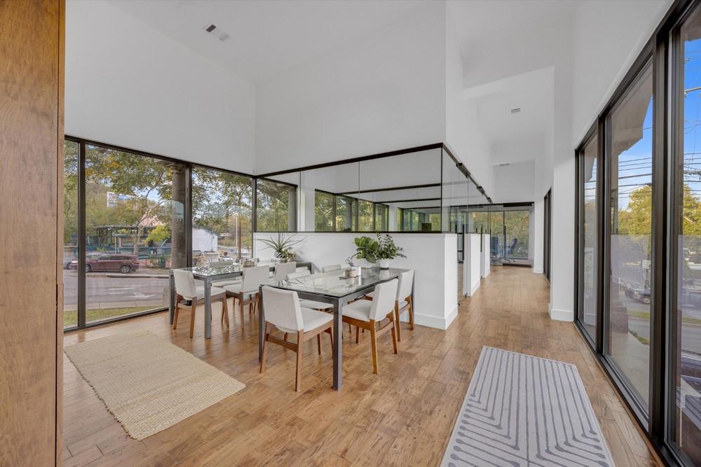 1529 Barton Springs Road Austin TX 78704
