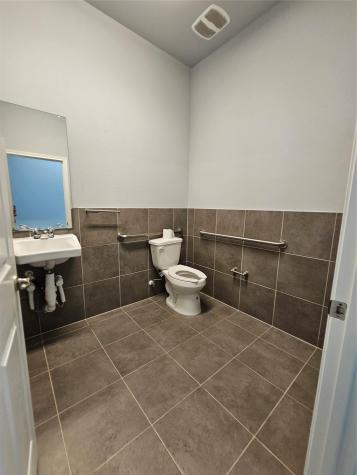 1009 W Pecan Street Pflugerville TX 78660