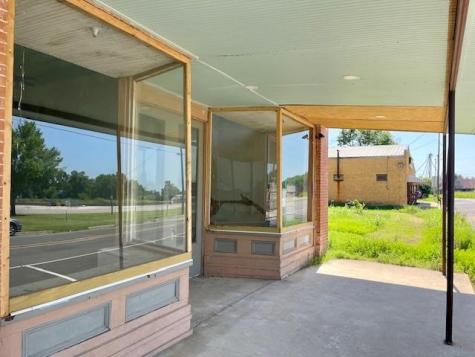 412 W Batte Street Cameron TX 76520