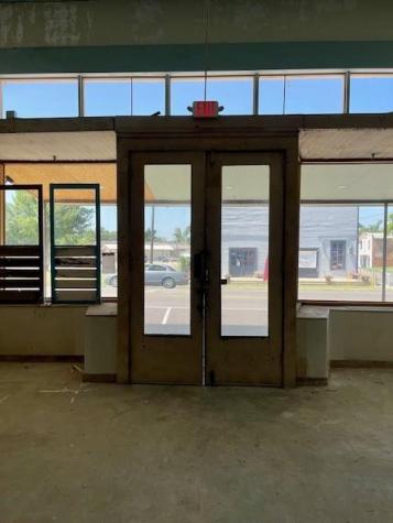 412 W Batte Street Cameron TX 76520