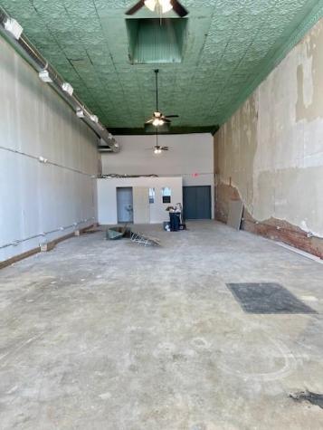 412 W Batte Street Cameron TX 76520