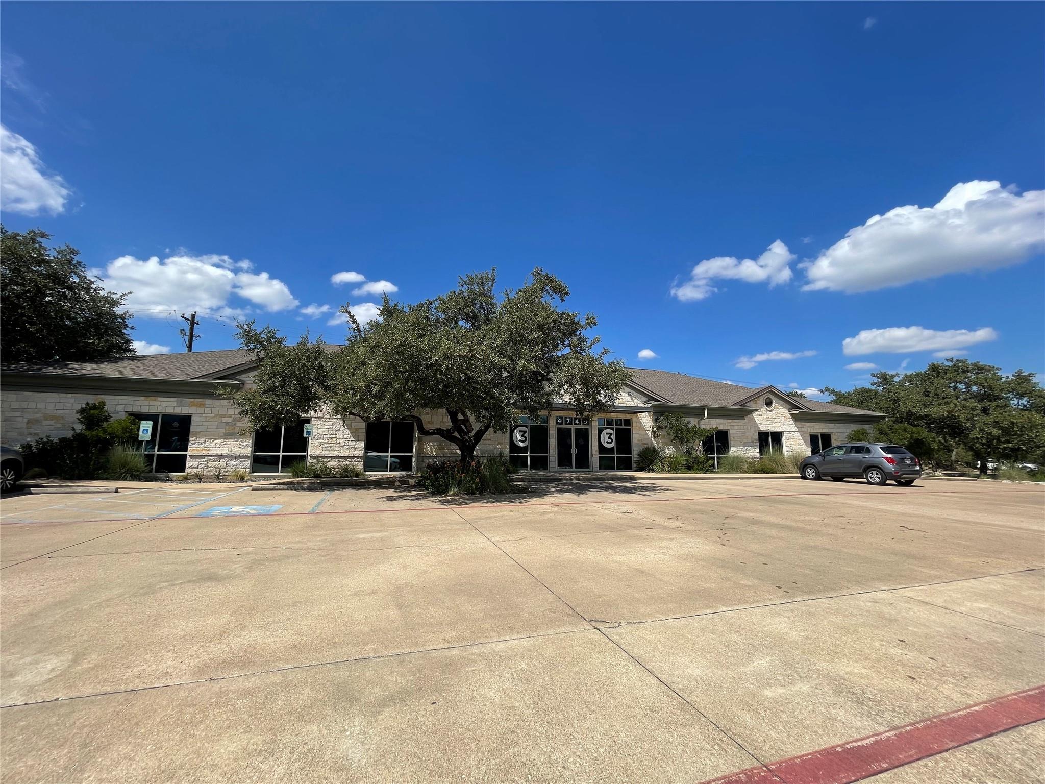 4749 Williams Drive Georgetown TX 78633