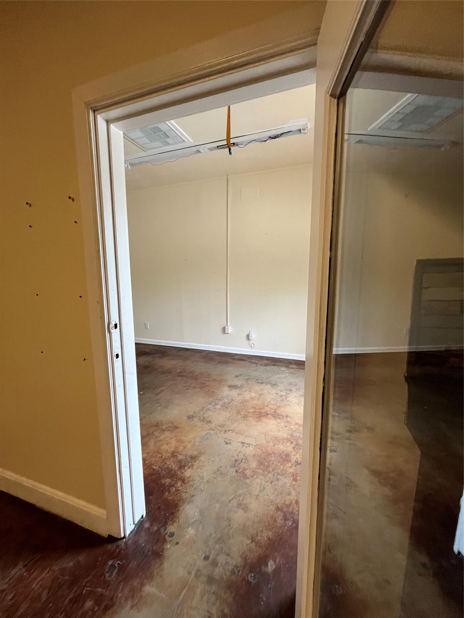 513 Thompson Lane Austin TX 78742