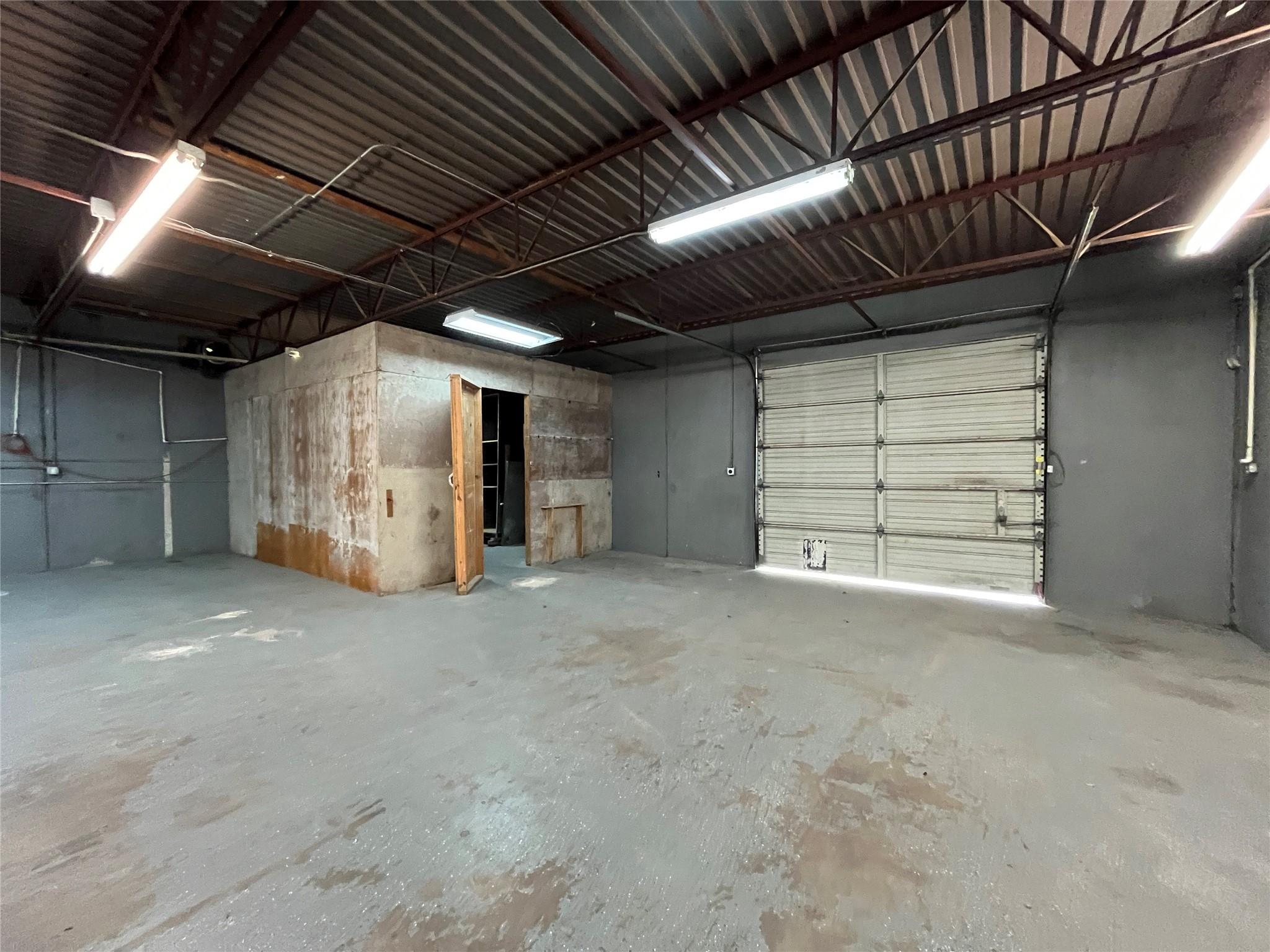 513 Thompson Lane Austin TX 78742