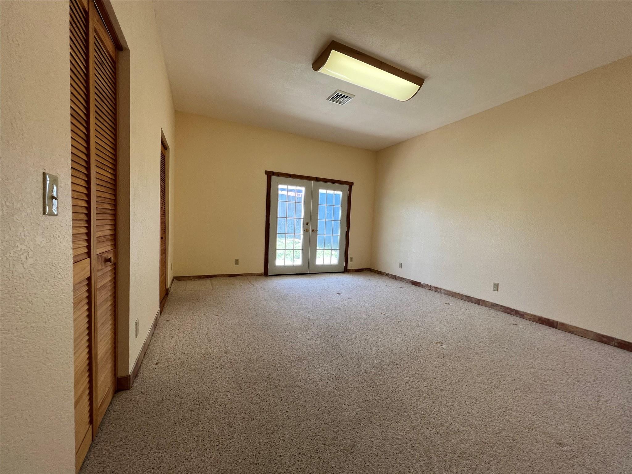 333 County Road 497 Taylor TX 76574