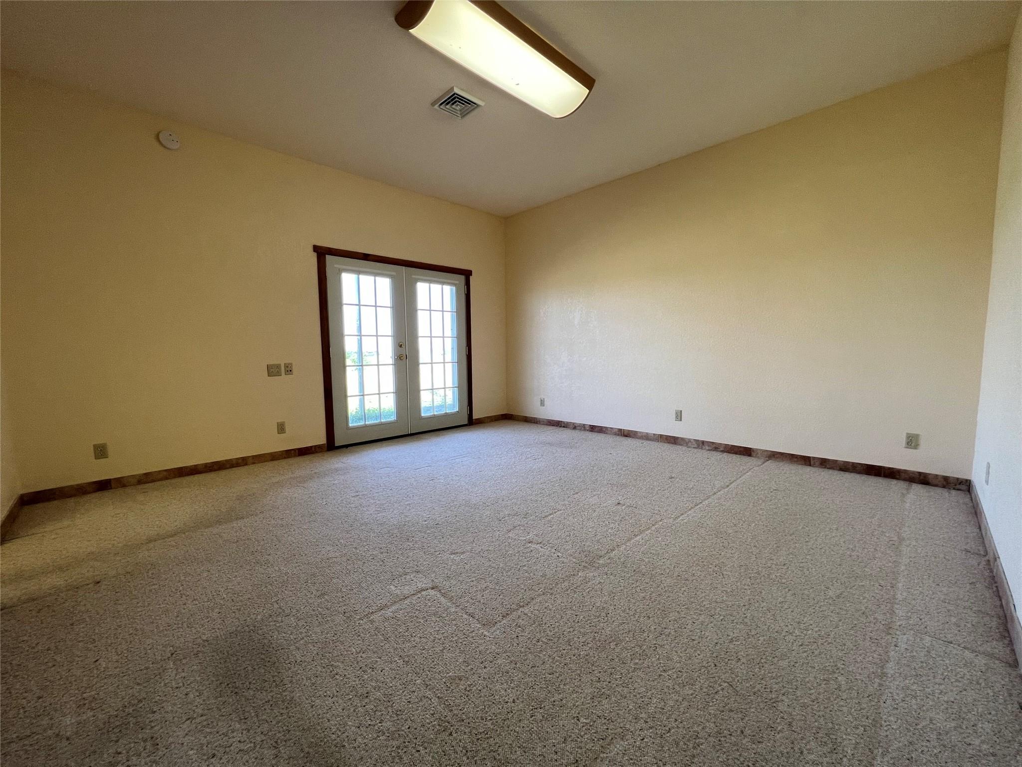 333 County Road 497 Taylor TX 76574