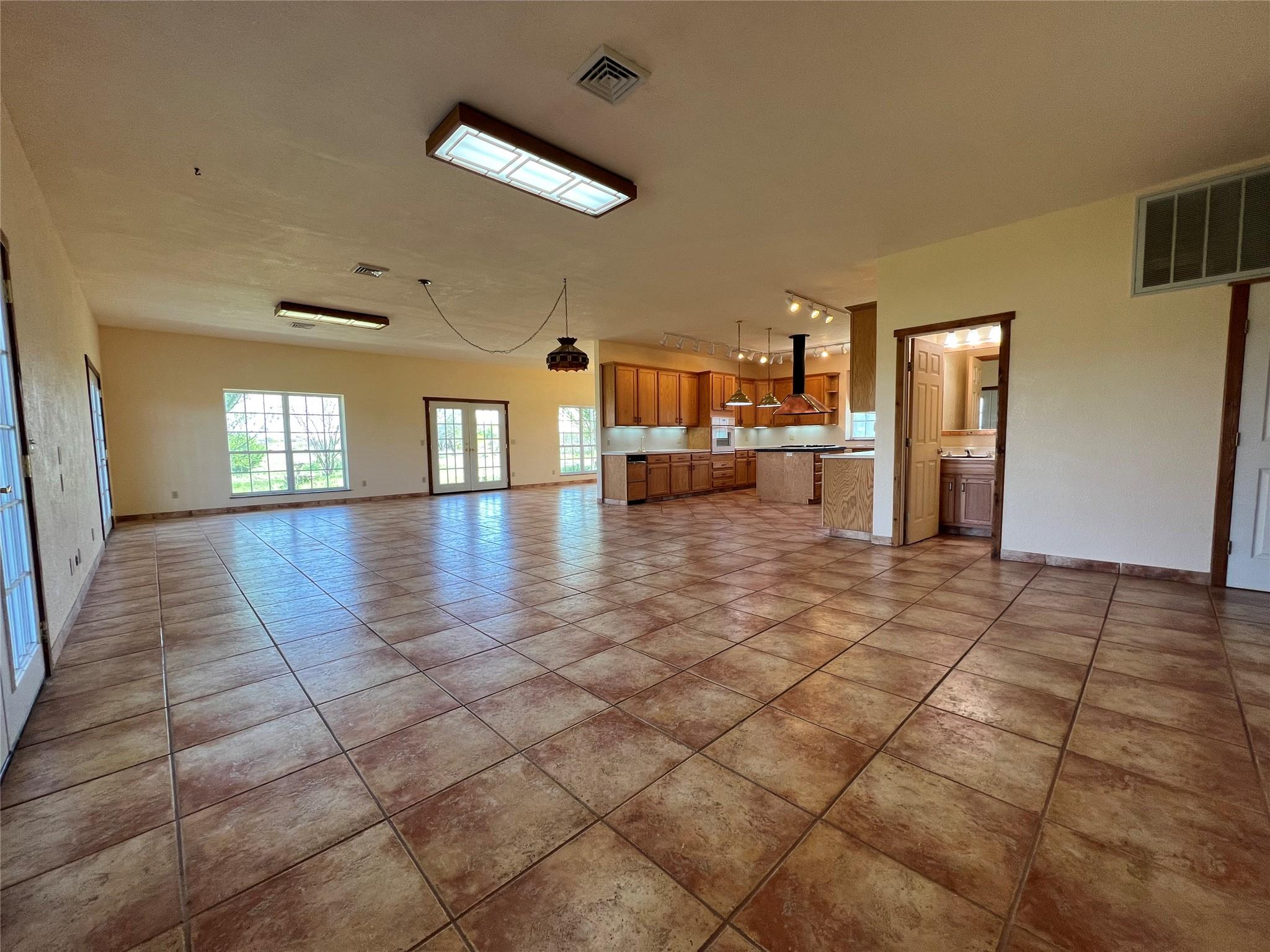 333 County Road 497 Taylor TX 76574