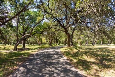 110 Hillsedge Road Wimberley TX 78676