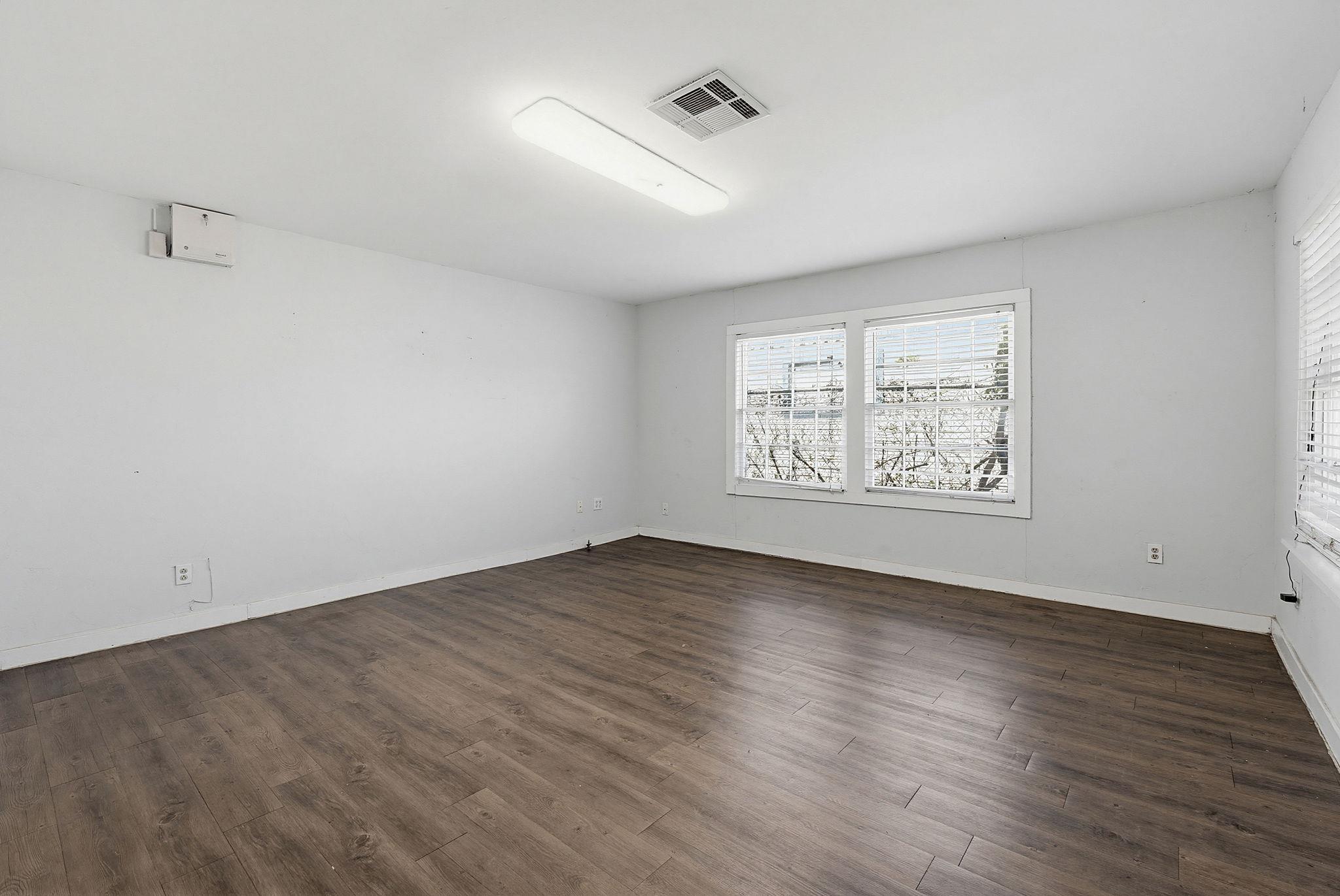 4208 S 1st Street Austin TX 78745