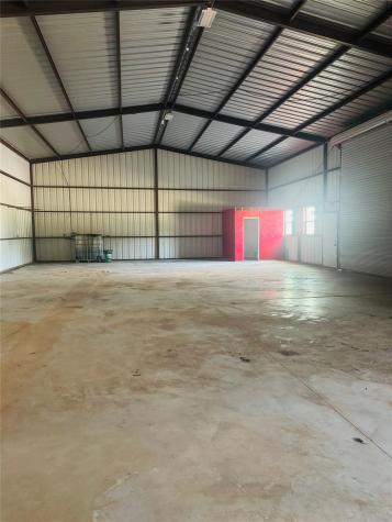 12500 S Us Highway 183 Luling TX 78648