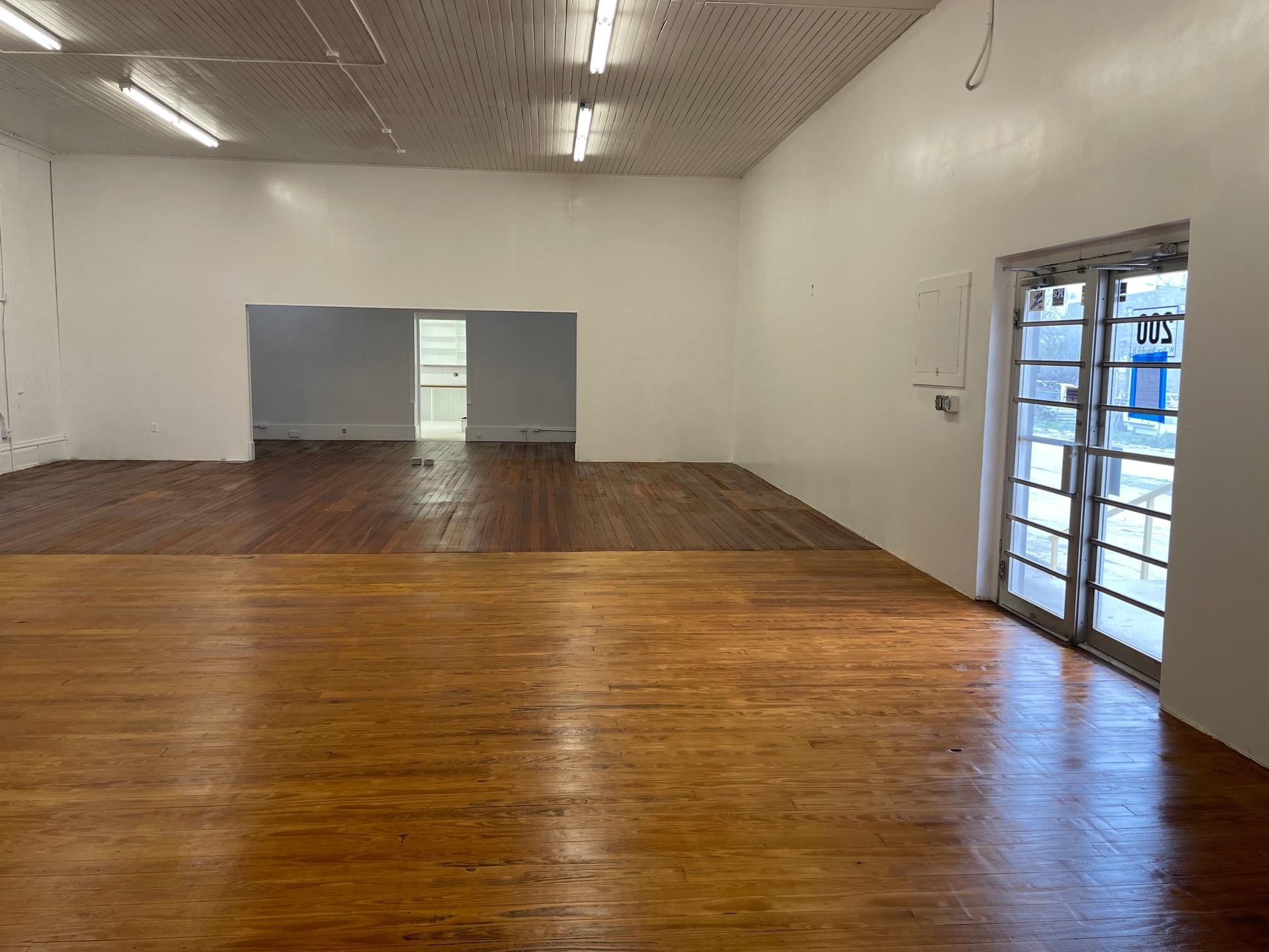 200 W New Braunfels Street Seguin TX 78155