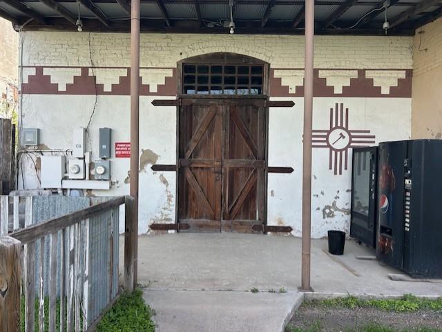 111 N Main Street Taylor TX 76574