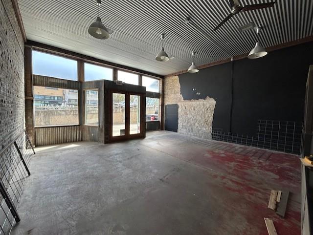 111 N Main Street Taylor TX 76574