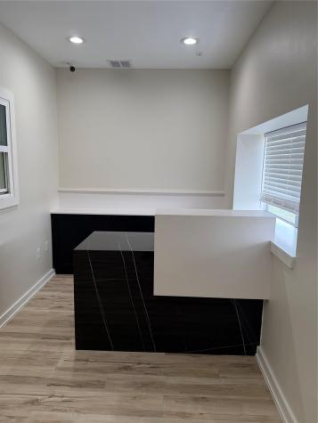 11721 Von Quintus Road Austin TX 78747