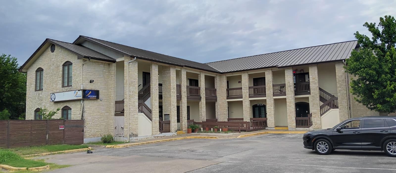 611 Carpenter Avenue Austin TX 78753