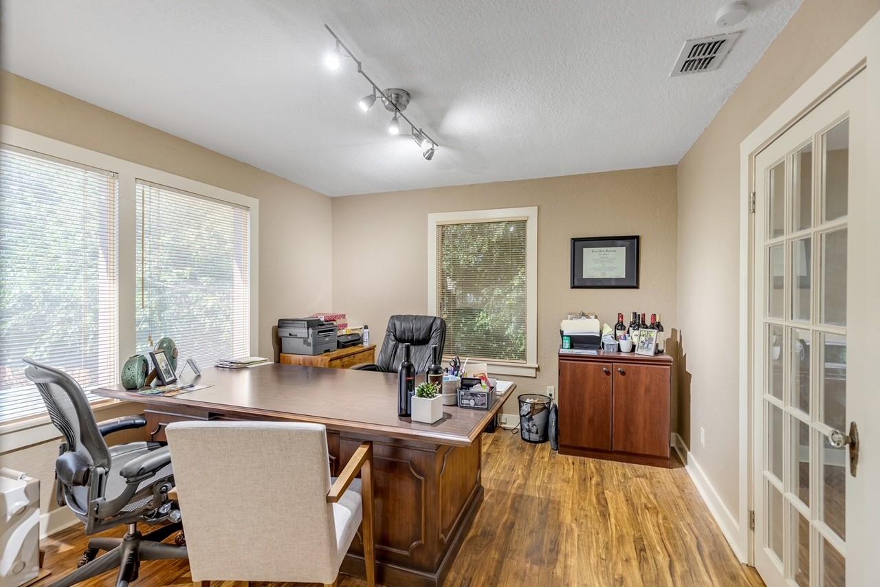 322 Cheatham Street San Marcos TX 78666