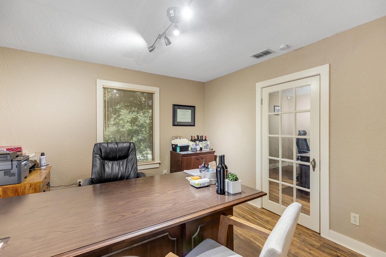 322 Cheatham Street San Marcos TX 78666