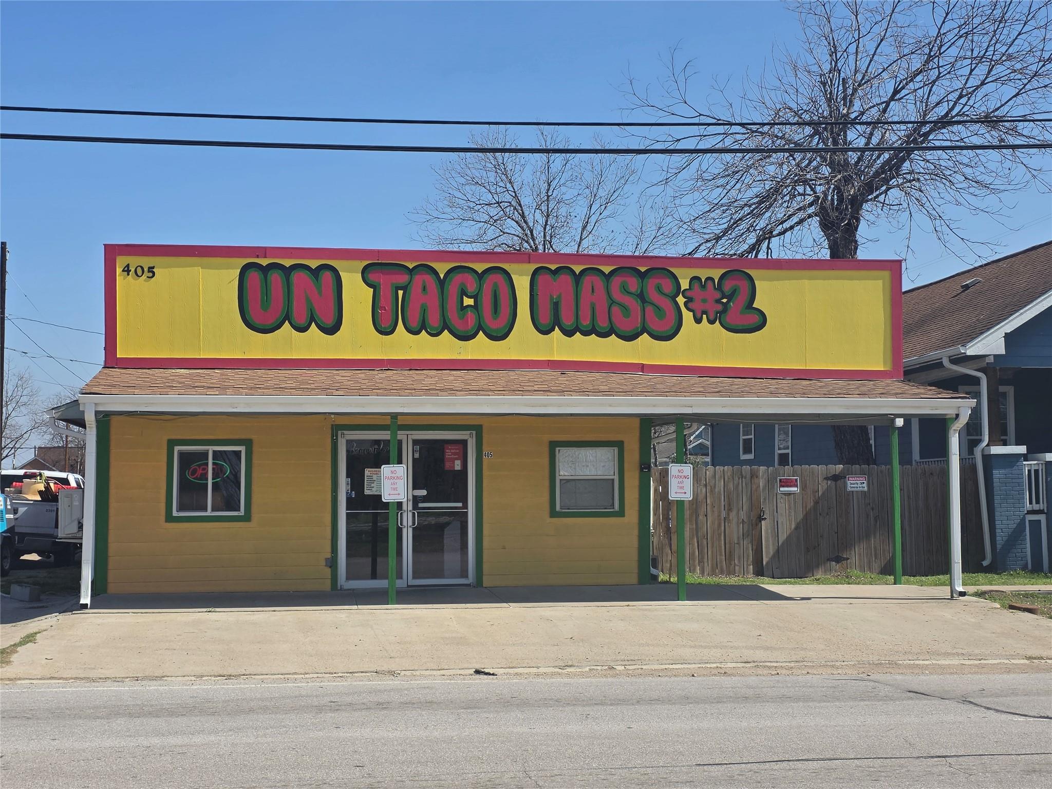 405 S Main Street S Taylor TX 76574
