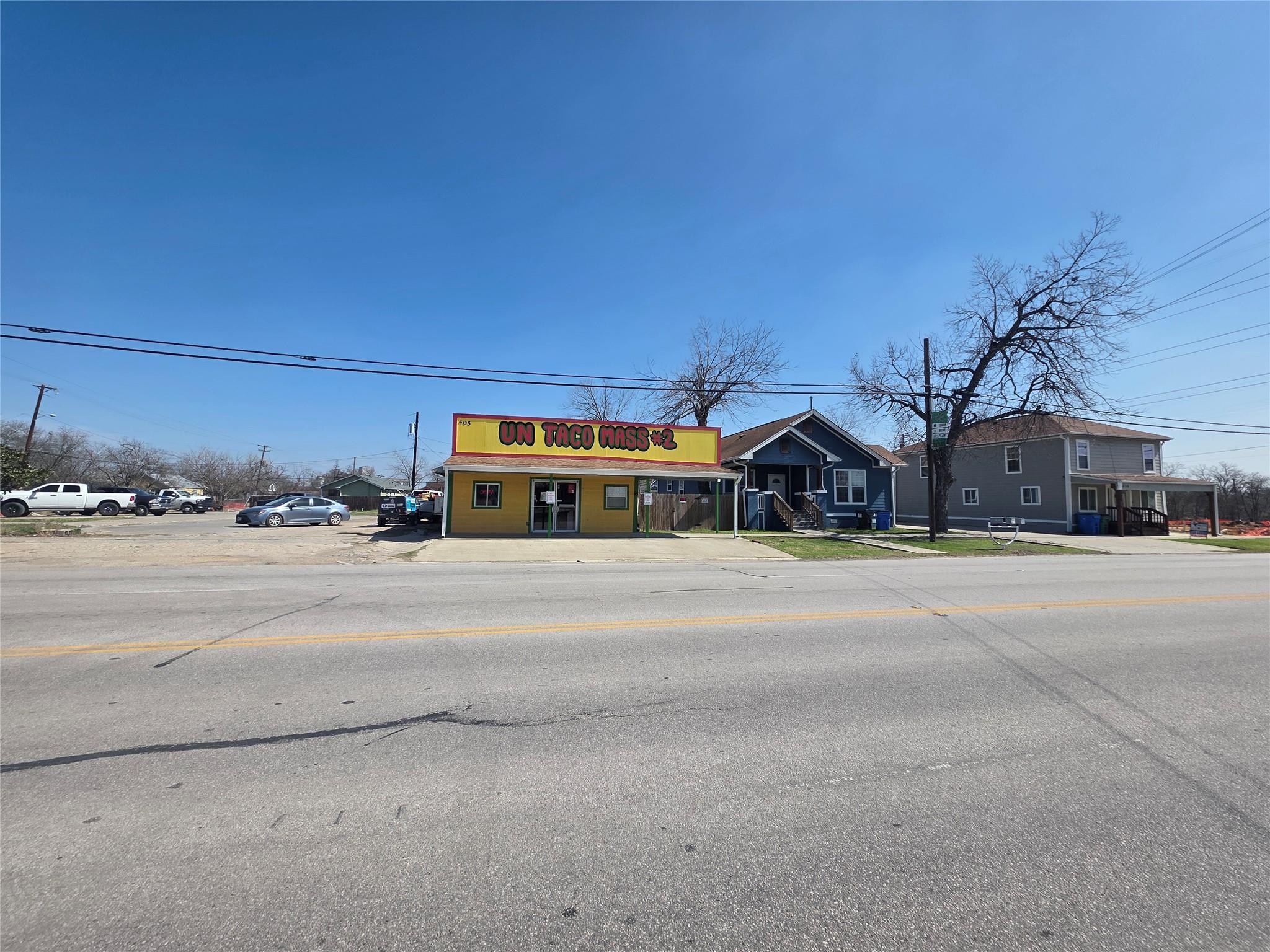 405 S Main Street S Taylor TX 76574