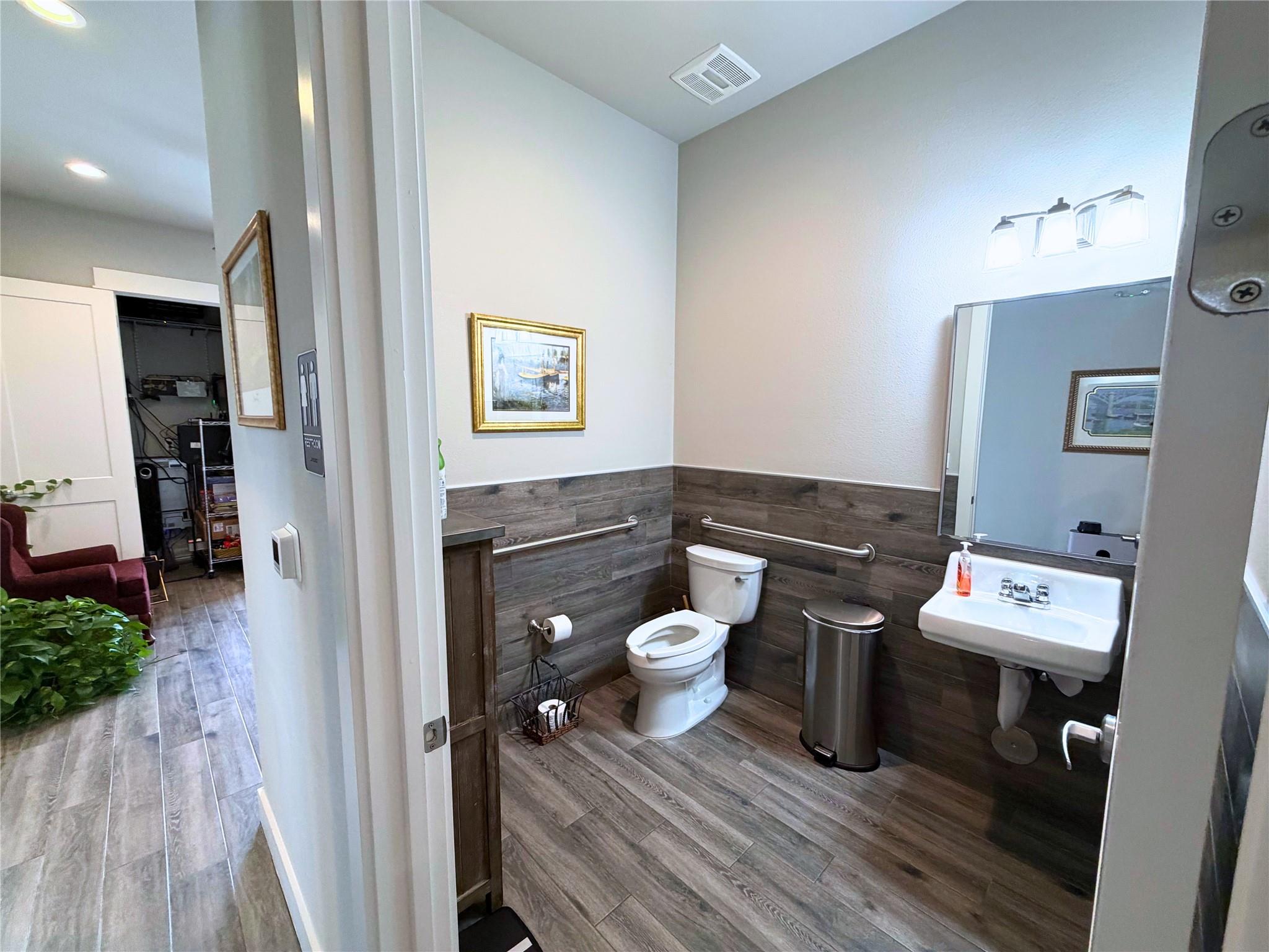 3309 Forest Creek Drive Round Rock TX 78664