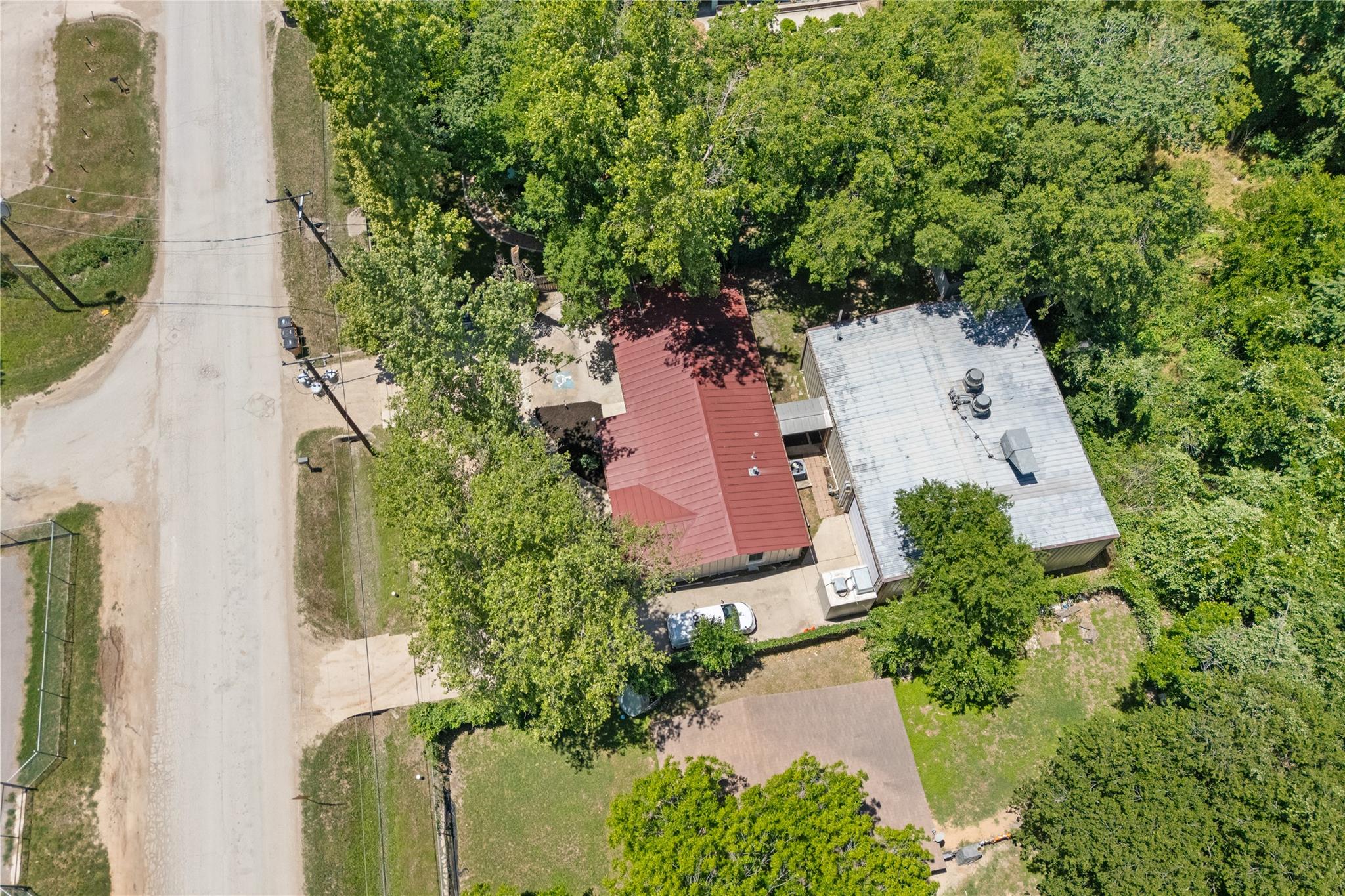 502 Thompson Lane Austin TX 78742