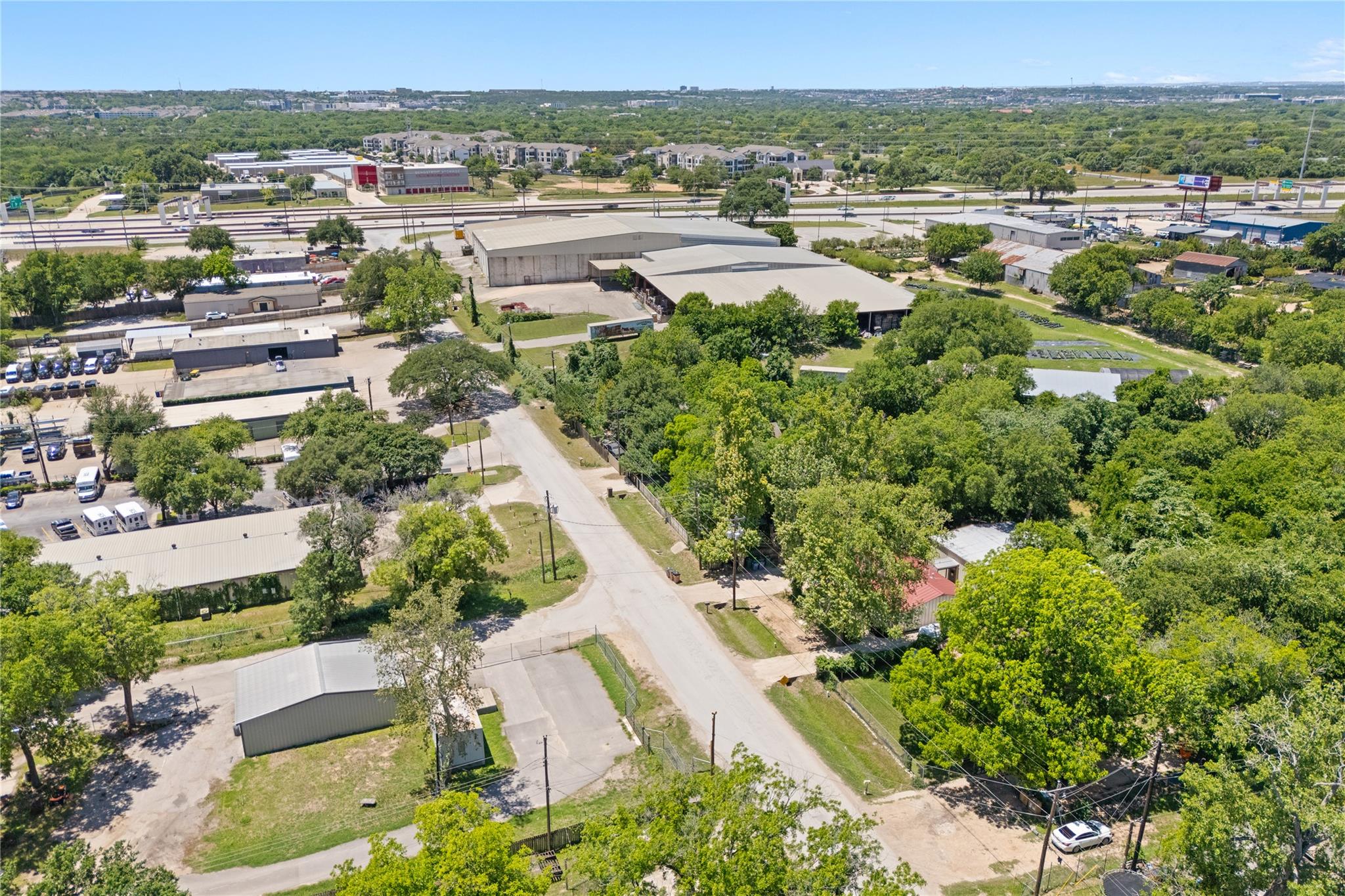 502 Thompson Lane Austin TX 78742