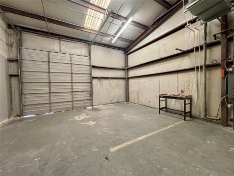 623 W Front Street Hutto TX 78634