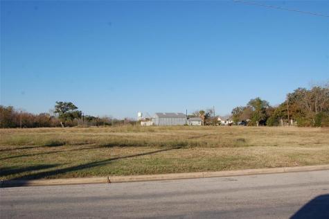621 N Commerce Street Lockhart TX 78644