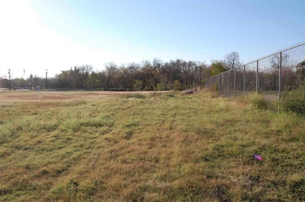 621 N Commerce Street Lockhart TX 78644