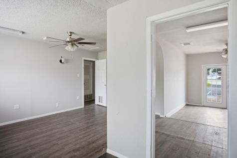 1305 S Mays Street Round Rock TX 78664