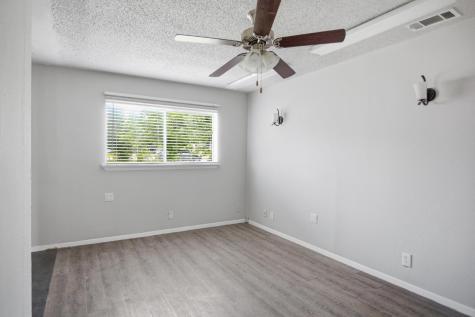 1305 S Mays Street Round Rock TX 78664