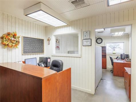 744 Fm 609 La Grange TX 78945