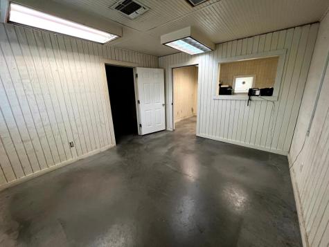 744 Fm 609 La Grange TX 78945