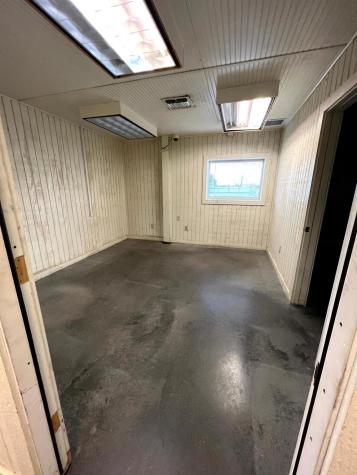744 Fm 609 La Grange TX 78945