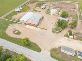 744 Fm 609 La Grange TX 78945