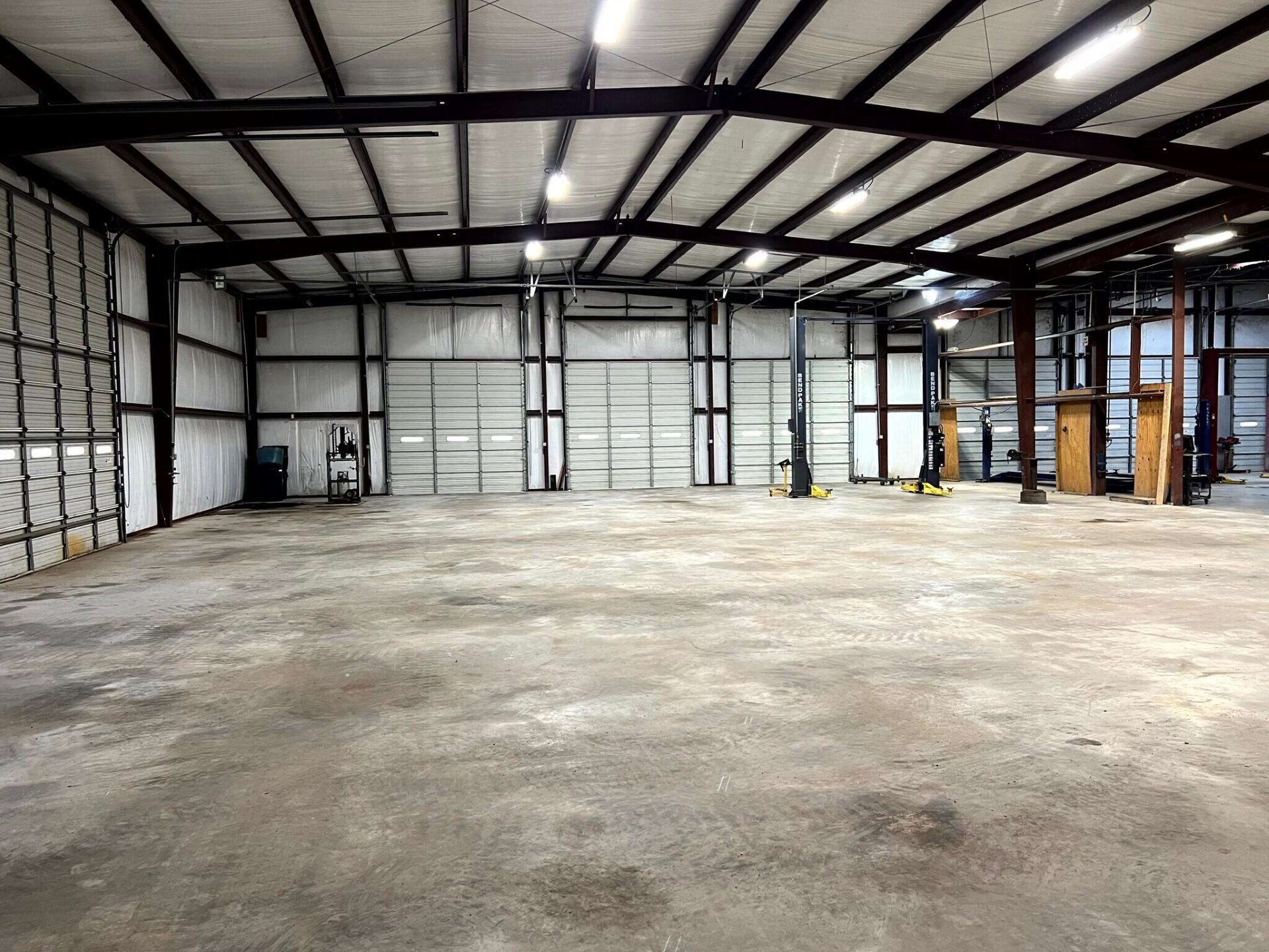 744 Fm 609 La Grange TX 78945