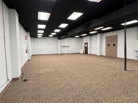 211 W 3rd Street Taylor TX 76574