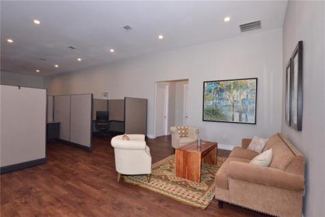 2440 E Highway 290 Highway Dripping Springs TX 78620
