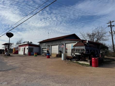 7080 W Highway 290 Dripping Springs TX 78620