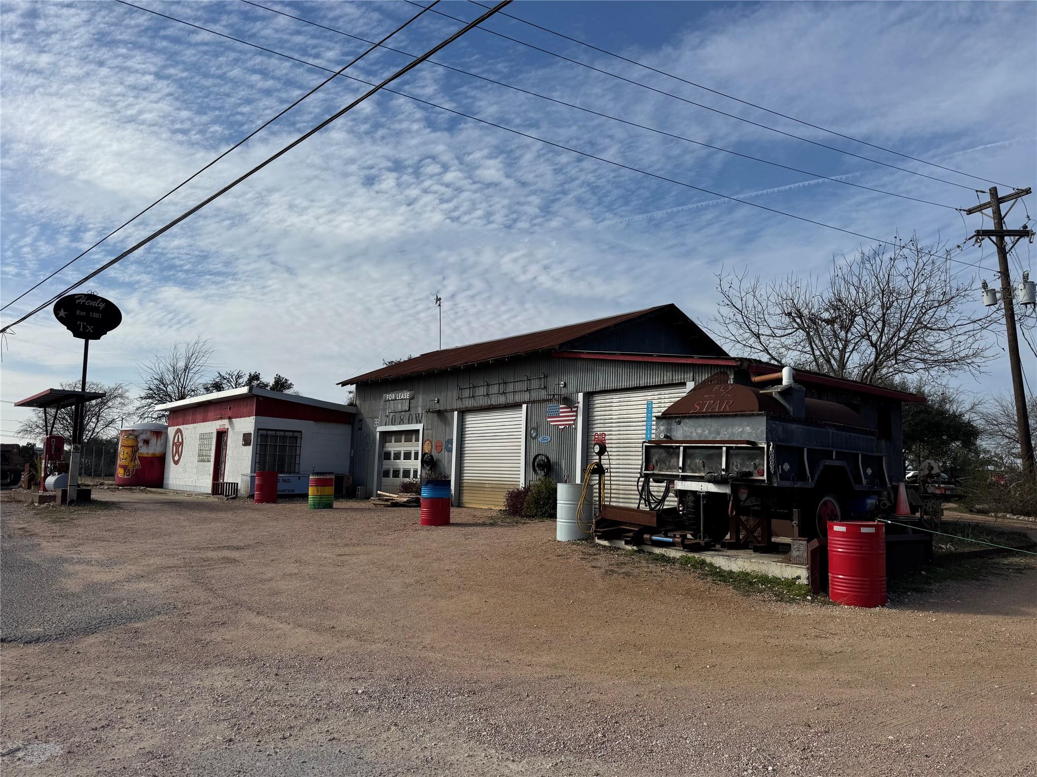 7080 W Highway 290 Dripping Springs TX 78620
