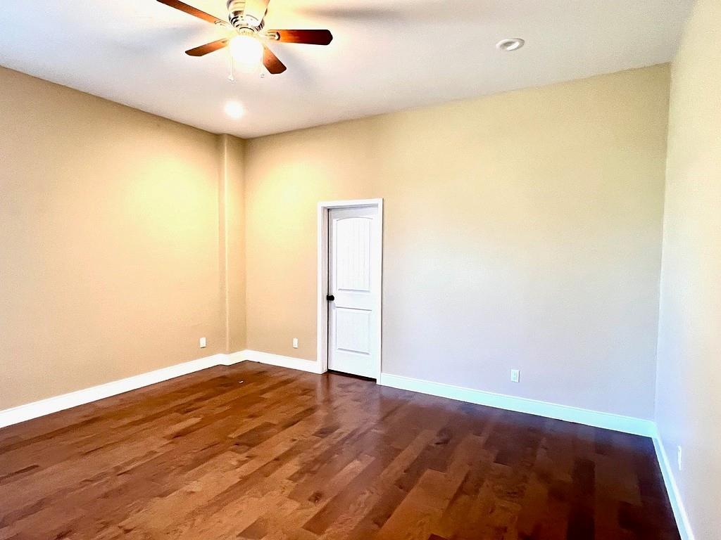1417 W State Highway 71 La Grange TX 78945