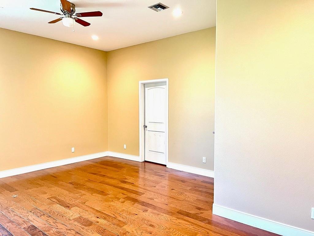 1417 W State Highway 71 La Grange TX 78945
