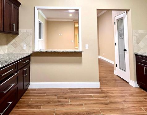 1417 W State Highway 71 La Grange TX 78945