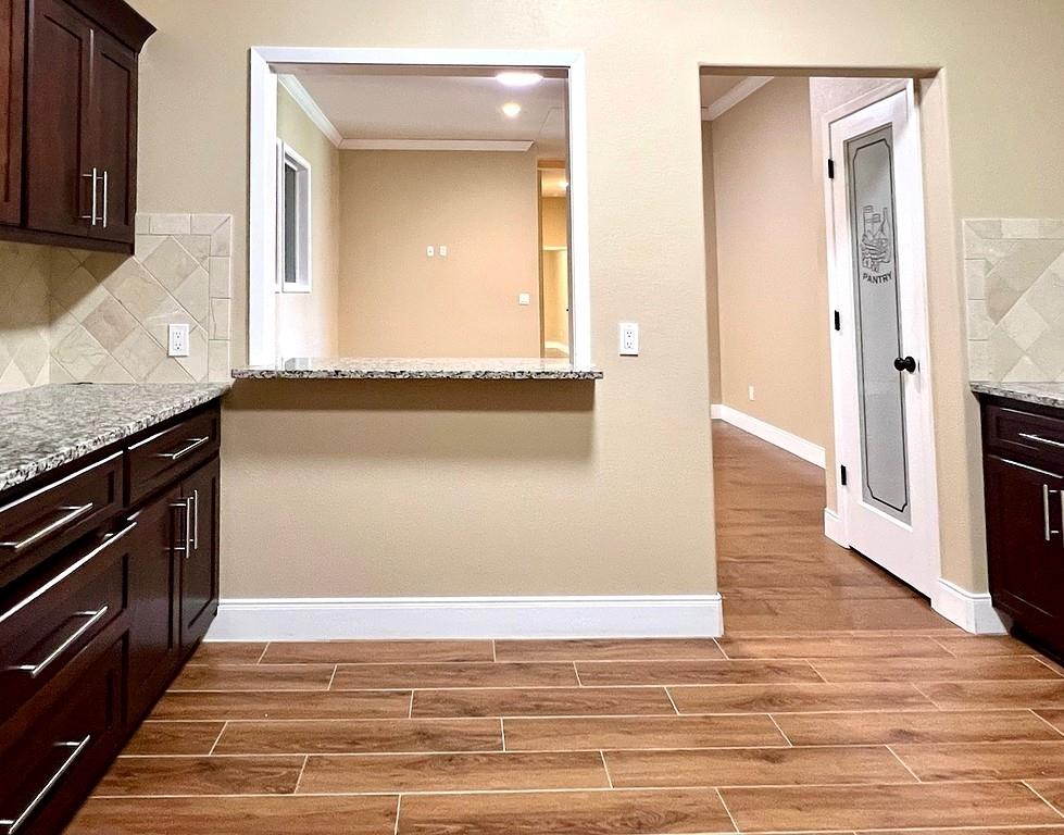 1417 W State Highway 71 La Grange TX 78945