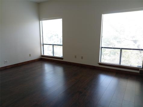 3355 Bee Caves #307 Road West Lake Hills TX 78746